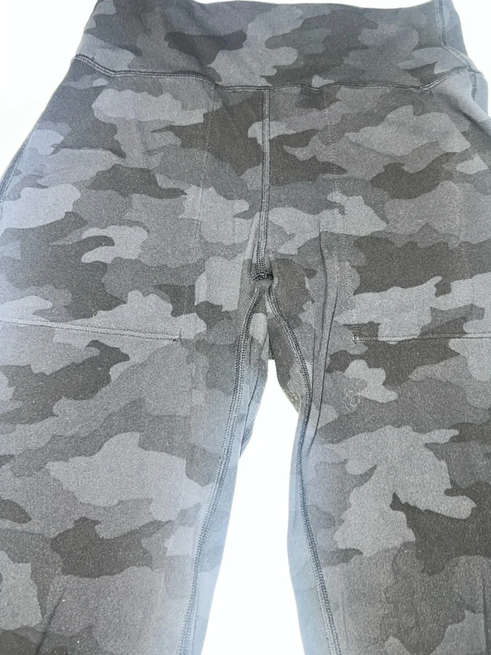 lululemon athletica Black Camo Joggers - Picture 5 of 5
